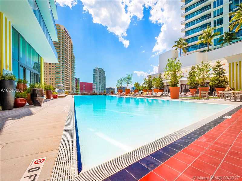 What Brickell apartment buildings have 24-7 rooftop access?
